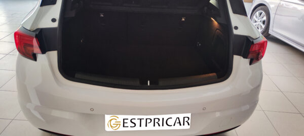 Opel Astra Selective Business 1.6 CDTi 110 CV 6vel 2019 5ptas - Imagen 2