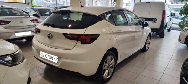 Opel Astra Selective Business 1.6 CDTi 110 CV 6vel 2018 5ptas - Imagen 9