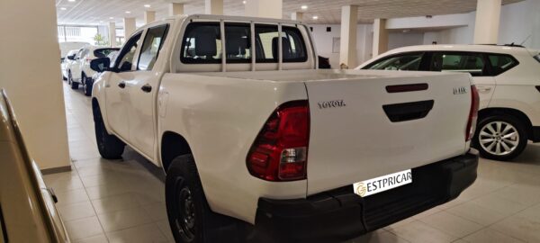 Toyota Hilux GX Doble Cabina 2.4 D 150cv 6vel 2017 - Imagen 15