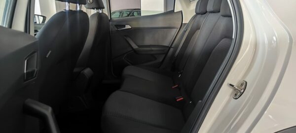 Seat Arona Style Plus 1.0 TSI 110CV 6VEL S&S - Imagen 7