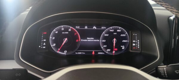 Seat Arona Style Plus 1.0 TSI 110CV 6VEL S&S - Imagen 2