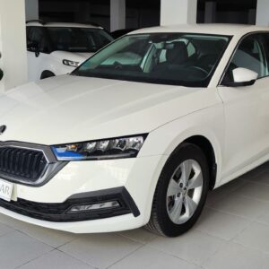 SKODA OCTAVIA 2.0 TDI 85kW 115 CV Manual Ambition de 2021