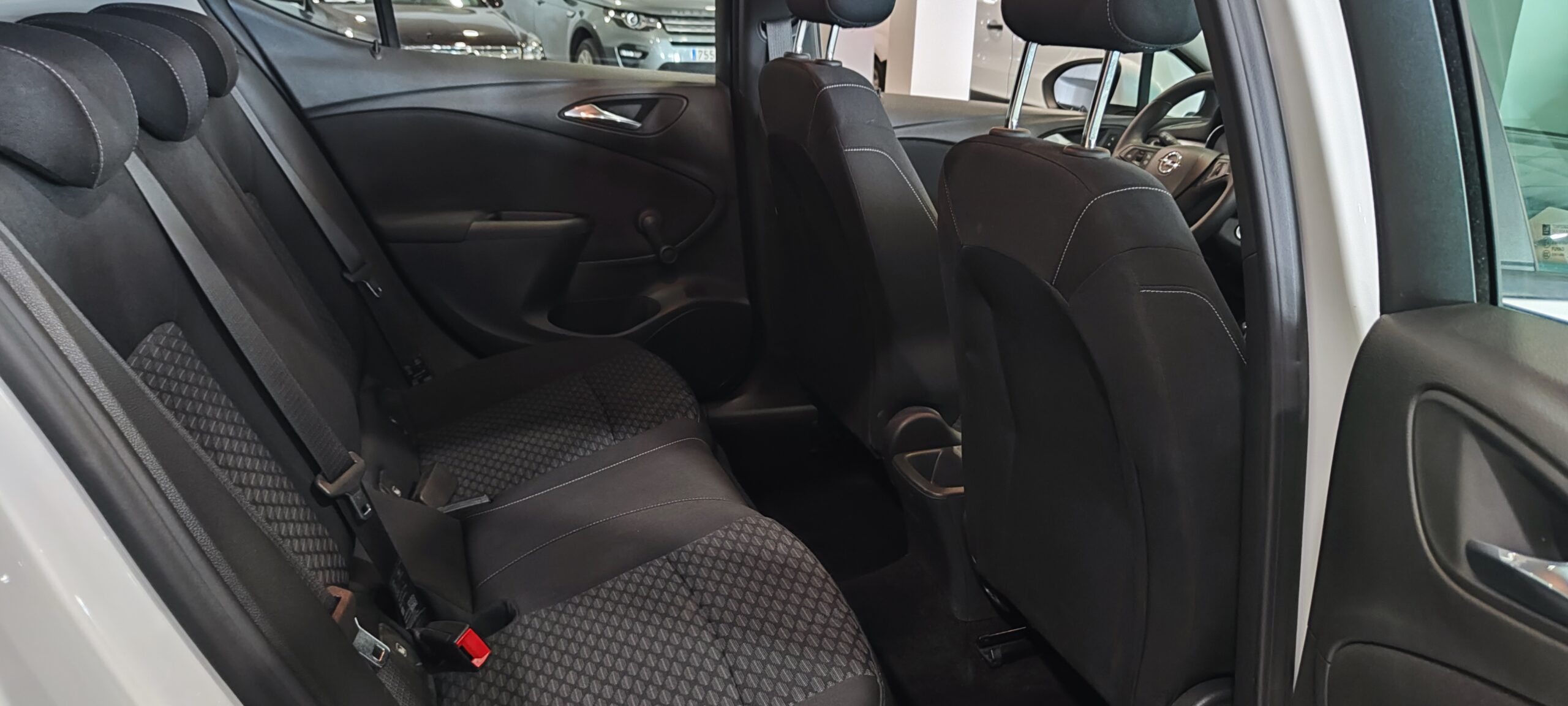 OPEL ASTRA 1.6 CDTi 81kW 110CV Business 110 cv 6 vel - Imagen 7