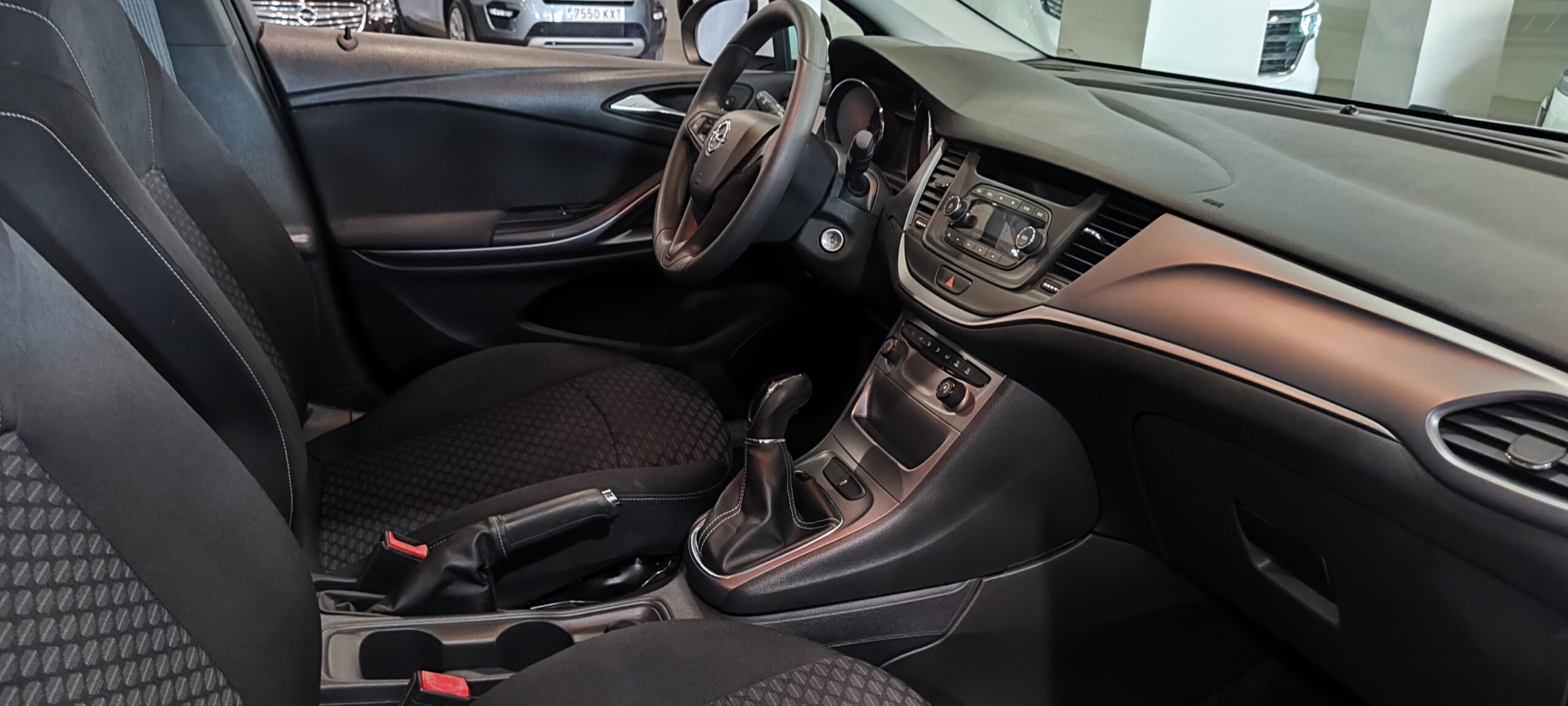 OPEL ASTRA 1.6 CDTi 81kW 110CV Business 110 cv 6 vel - Imagen 8