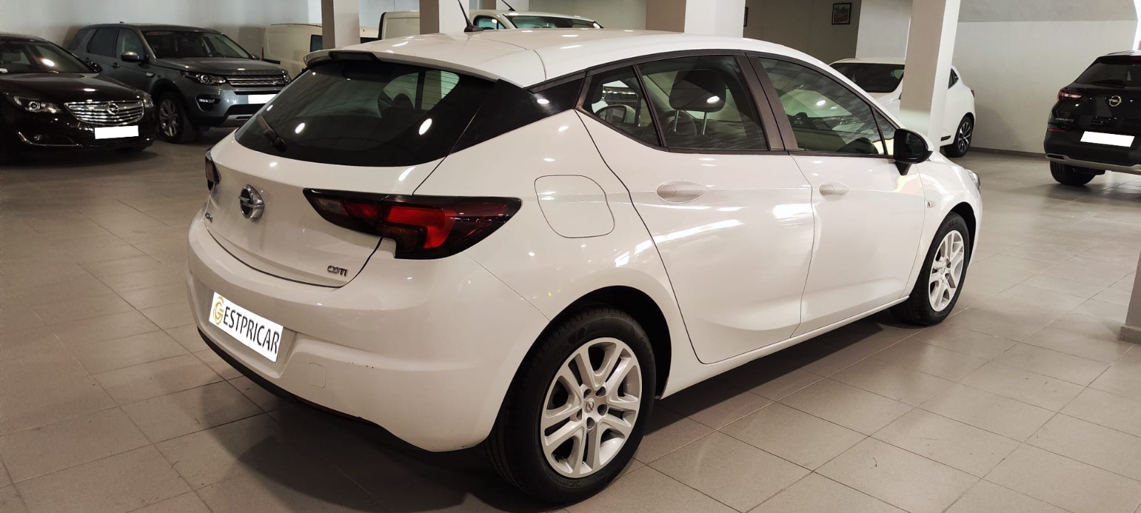 OPEL ASTRA 1.6 CDTi 81kW 110CV Business 110 cv 6 vel - Imagen 10