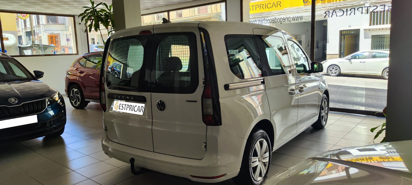 VOLKSWAGEN CADDY Origin 2.0 TDI 90kW (122CV) 4MOTION - Imagen 11