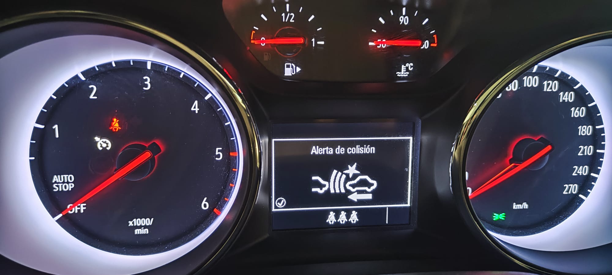 Opel Astra 5p GS Line 1.5D 77 kW (105 CV) (2021) - Imagen 5