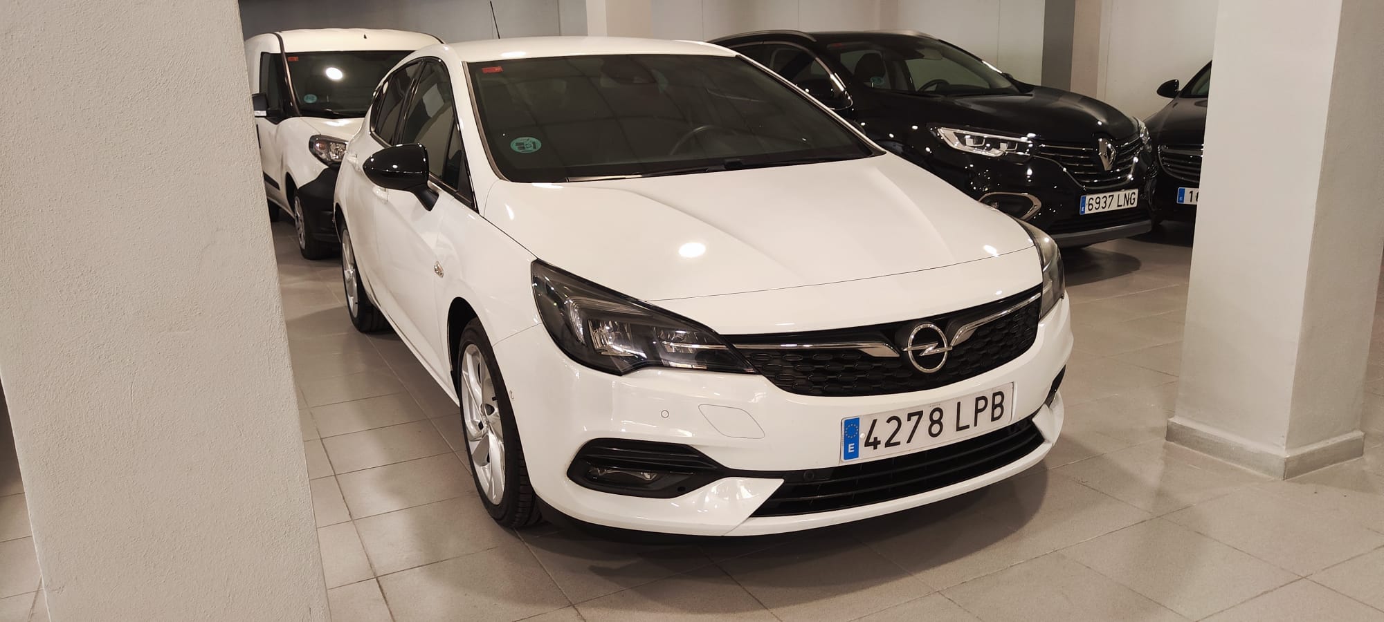 Opel Astra 5p GS Line 1.5D 77 kW (105 CV) (2021) - Imagen 14
