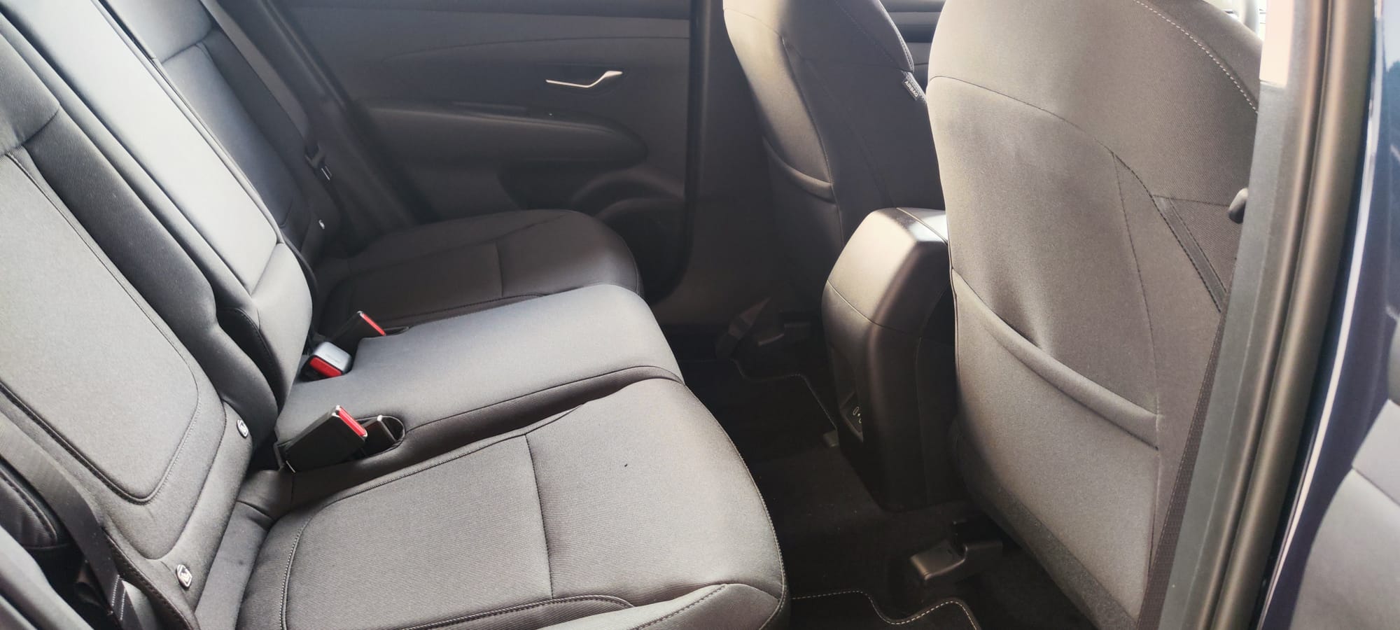 HYUNDAI Tucson 1.6 Turbo 150cv 6vel Klass 2025 - Imagen 4