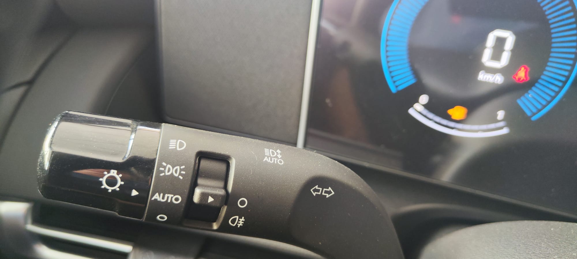 HYUNDAI Tucson 1.6 Turbo 150cv 6vel Klass 2025 - Imagen 8